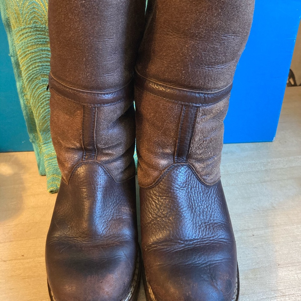 Blondo leather waterproof boots.